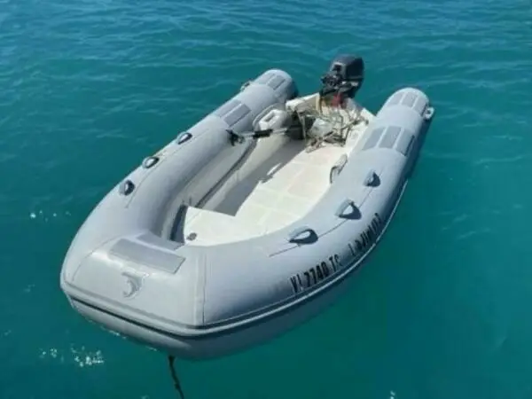 Lagoon 410-S2 - Image 32