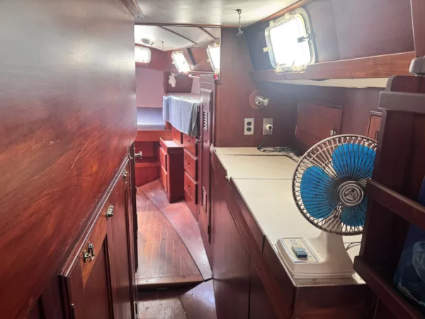 Scheel 45 Sailboat - Image 31