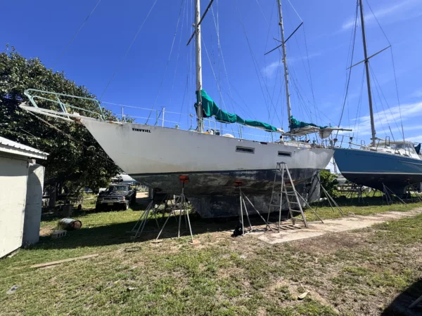 Sailboat custom 38
