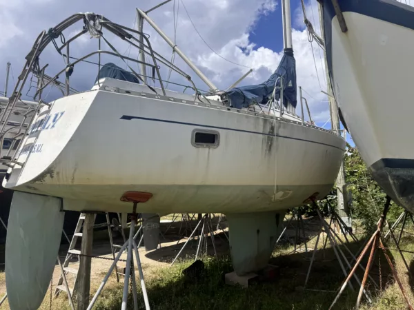 Freedom 30 sailboat for sale