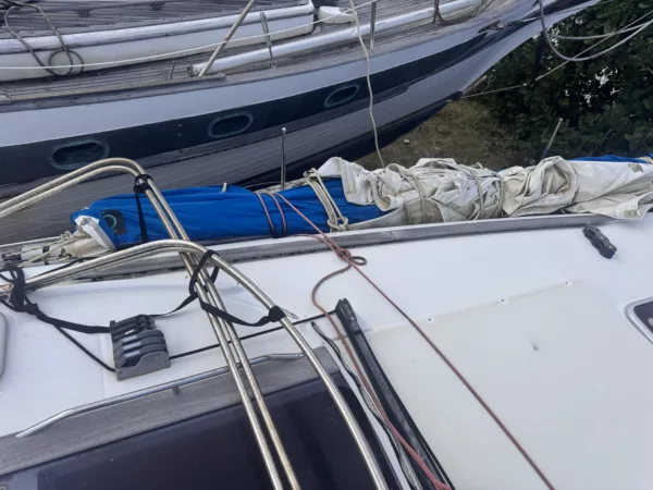 Jeanneau 36i - Image 19